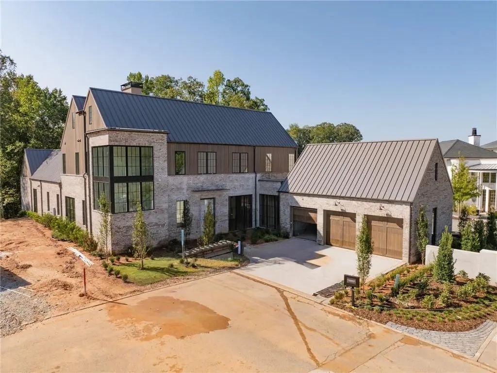 110 Reed Way, Fayetteville