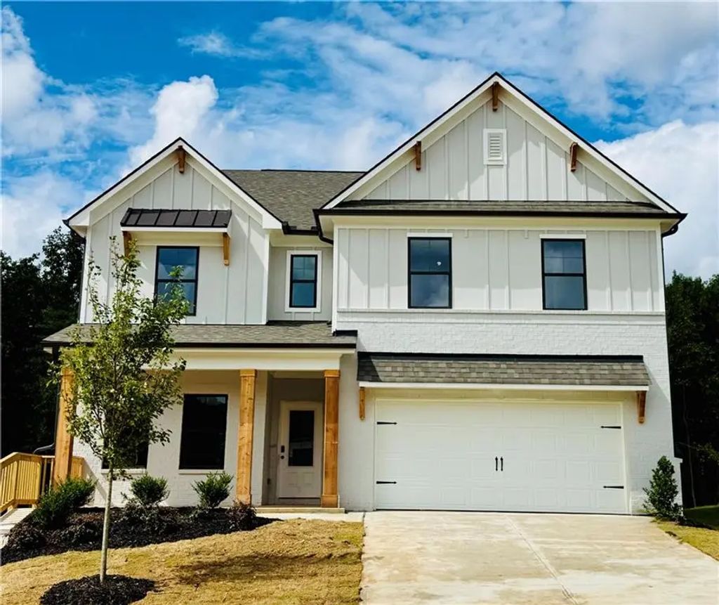 241 Fowler Farms Drive, Auburn