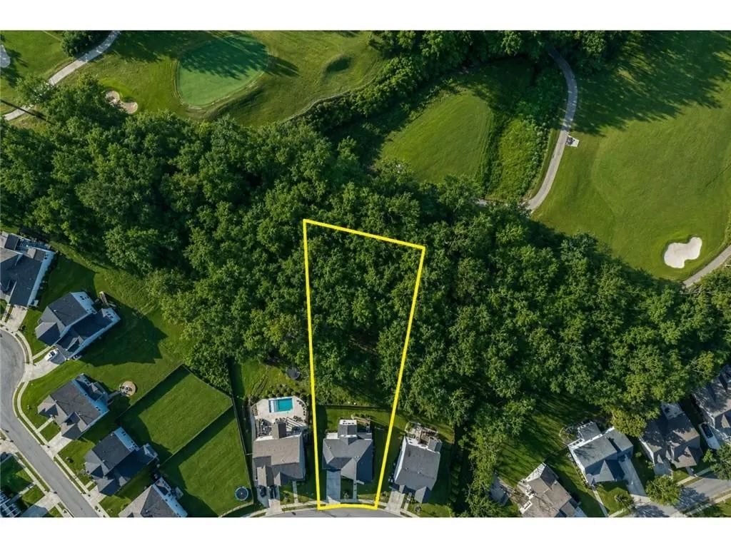 7314 Shady Tree Court, Hoschton