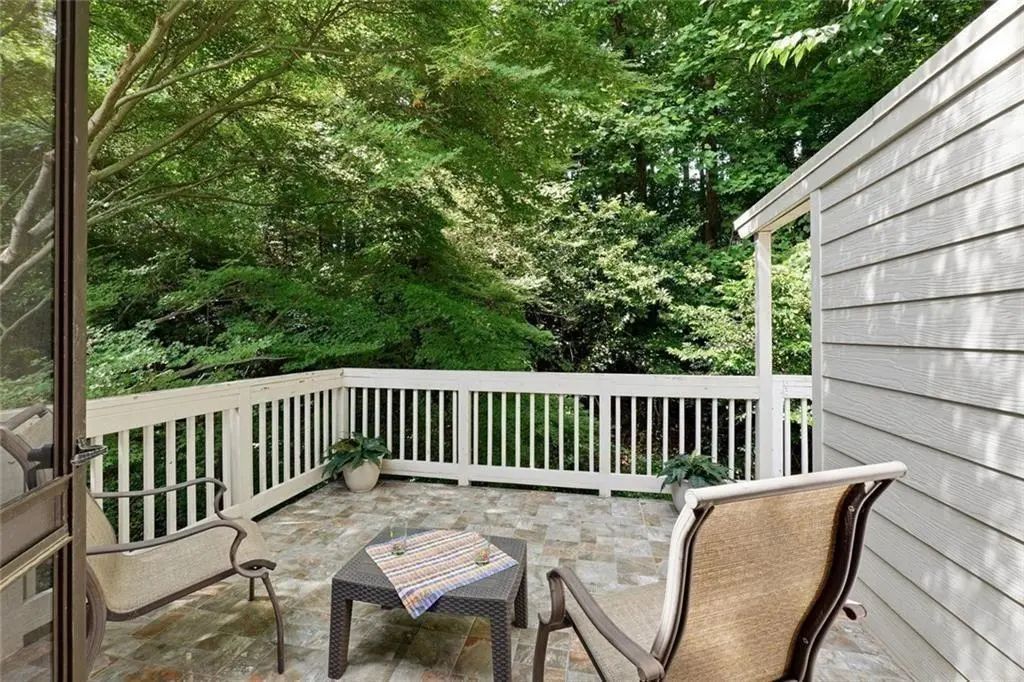 Unit 4 - 2355 Henderson Mill Road Ne, Atlanta