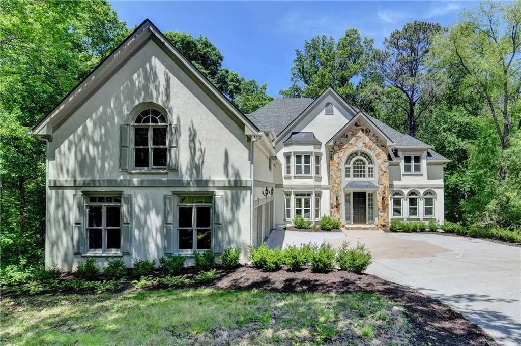 545 Slane Trace, Roswell