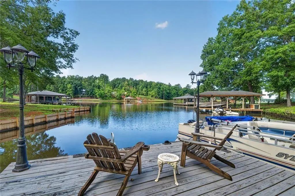 2107 Oconee Drive, Sparta
