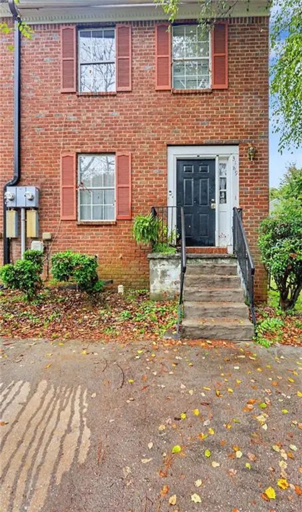 3189 Kingswood Glen, Decatur
