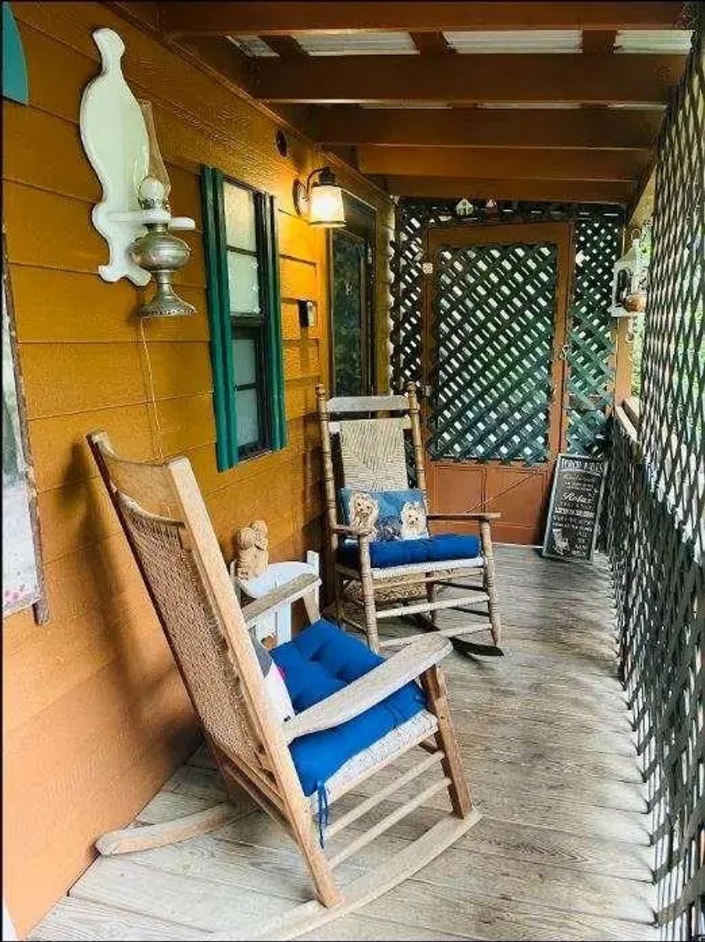 5 Honey Dew Way, Cleveland