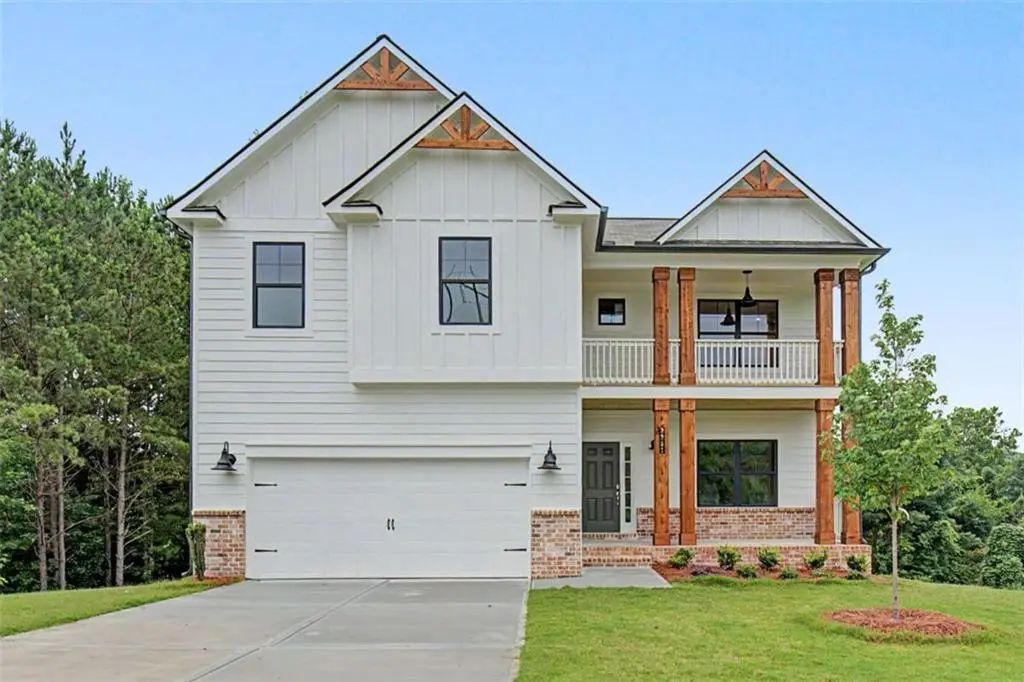 3351 Forest Green Drive, Douglasville