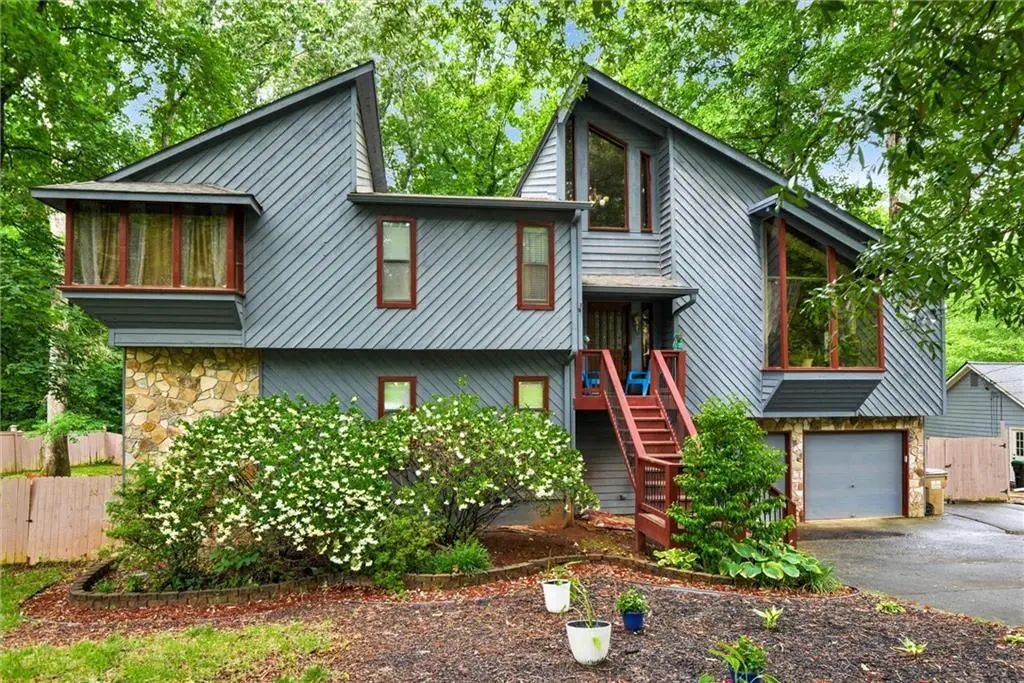 1781 Blackwillow Drive Ne, Marietta