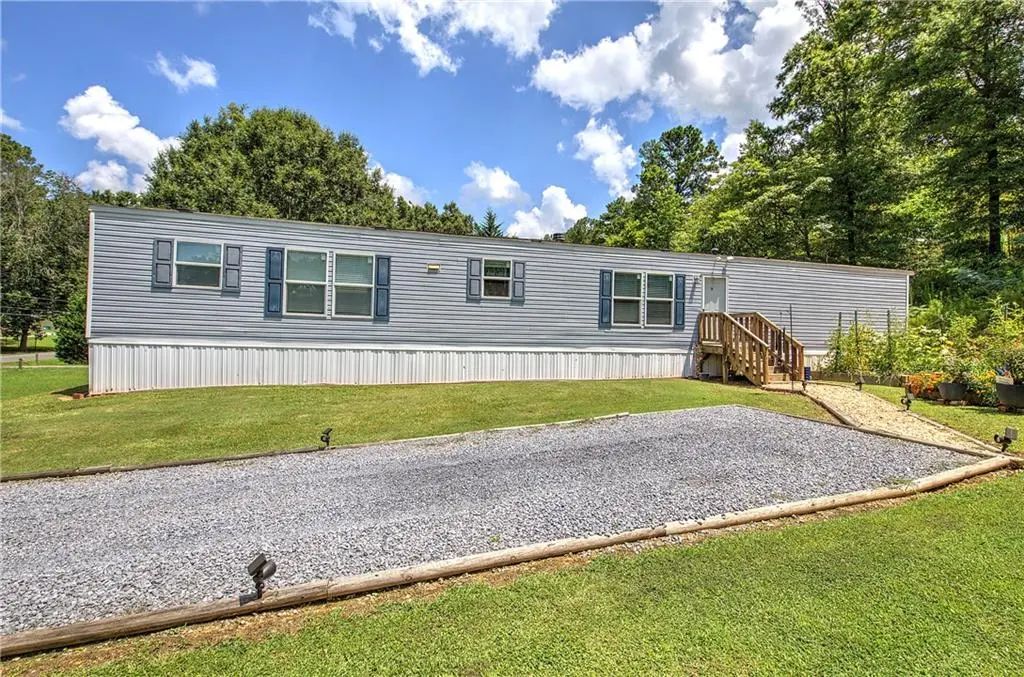 115 Webberdale Drive Sw, Plainville