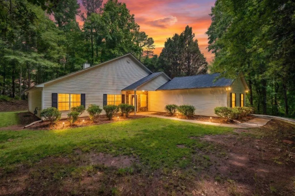 359 Cannongate Road, Sharpsburg