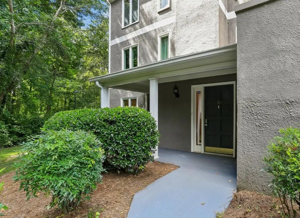 21 Brittany Way Ne, Atlanta