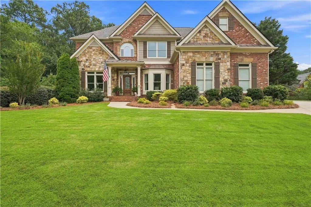 2125 Cascading Creek Court, Cumming