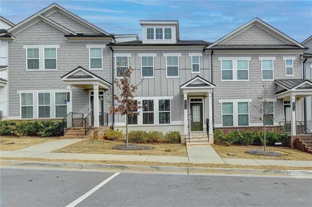 2689 Richmond Row Drive, Suwanee
