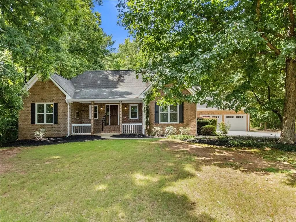 219 Darwish Drive, Mcdonough