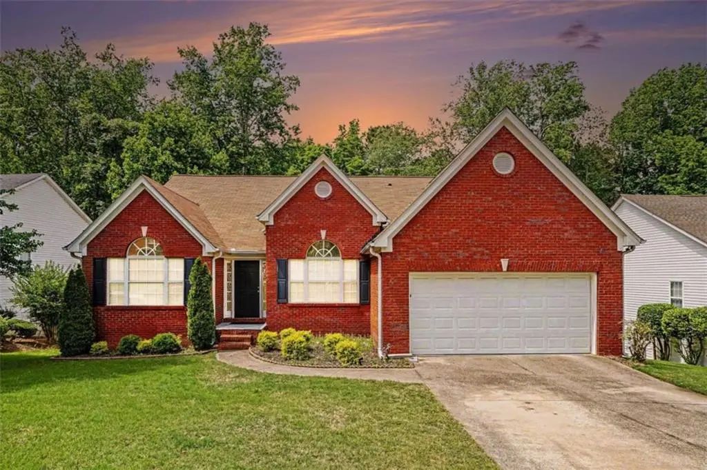 2075 Heatherton Road, Dacula