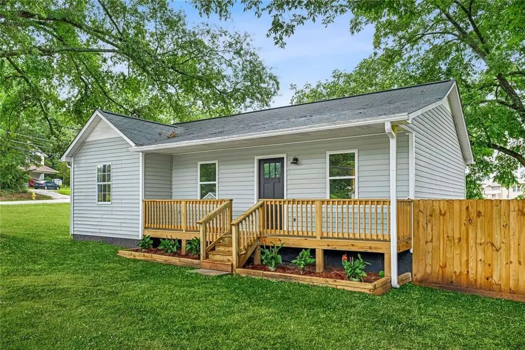 443 Walker Street, Villa Rica