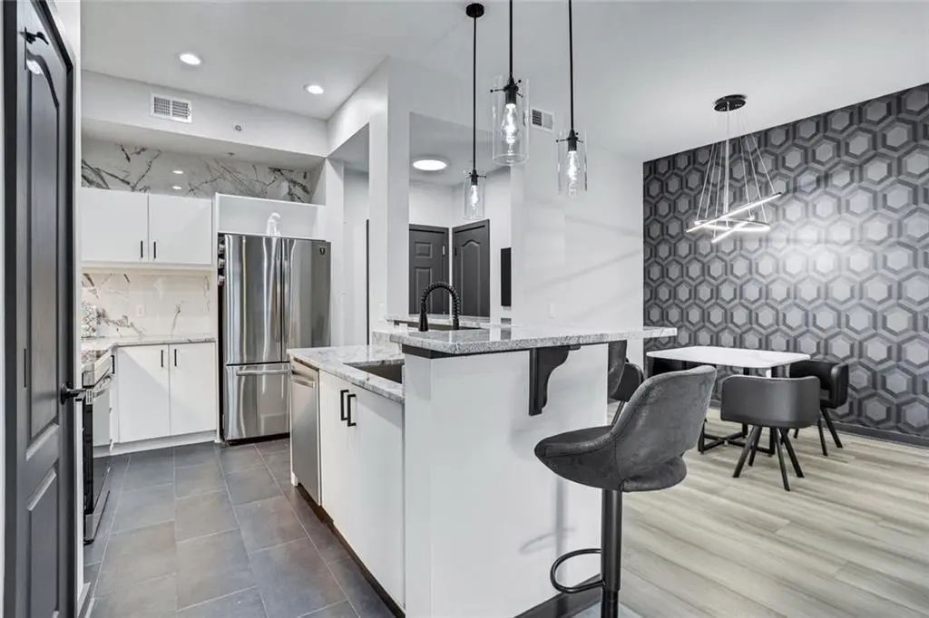 Unit 6006 - 390 17th Street Nw, Atlanta