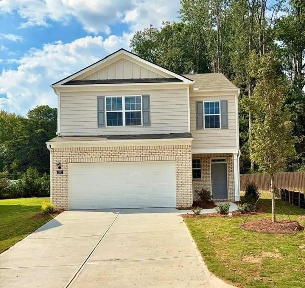 2687 Crestwood Drive, South Fulton