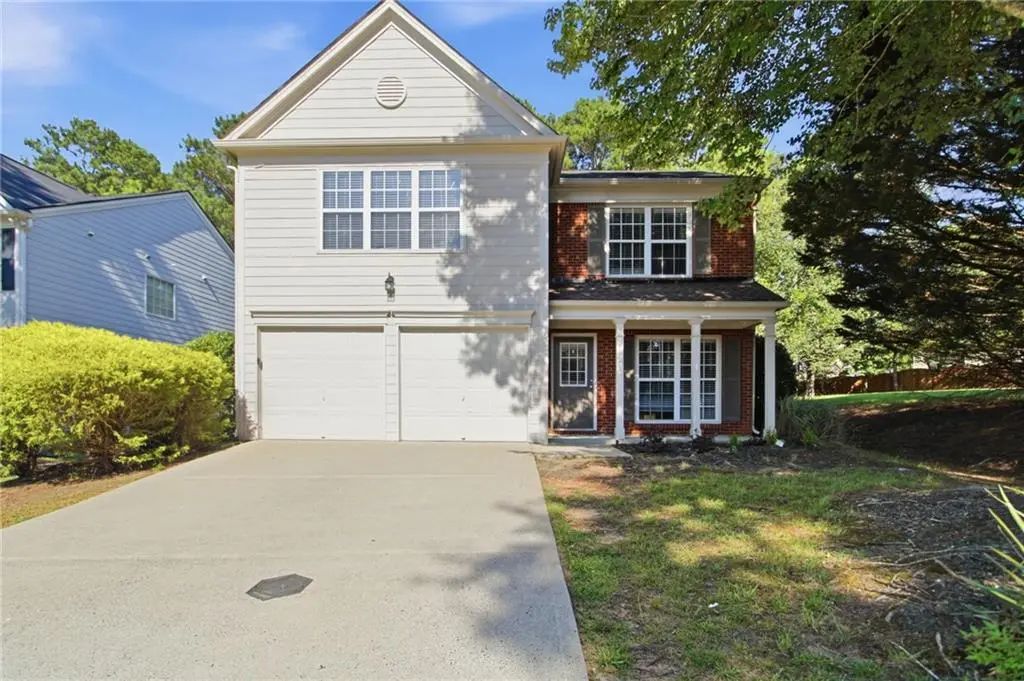 570 Ashland Parkway, Woodstock