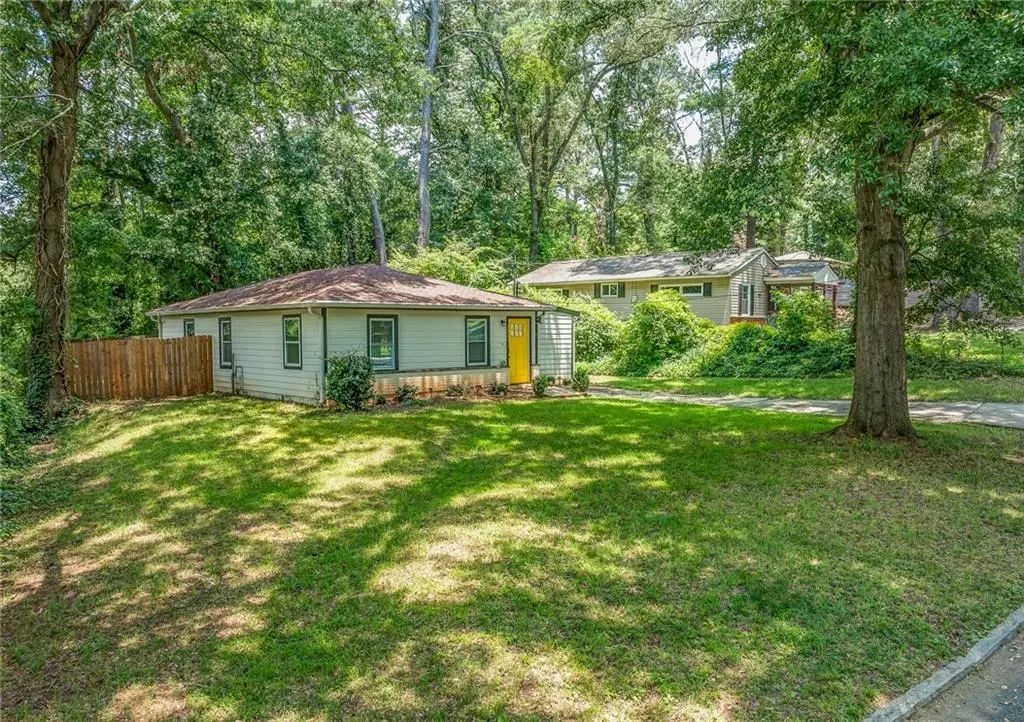 1024 Regis Road Se, Atlanta