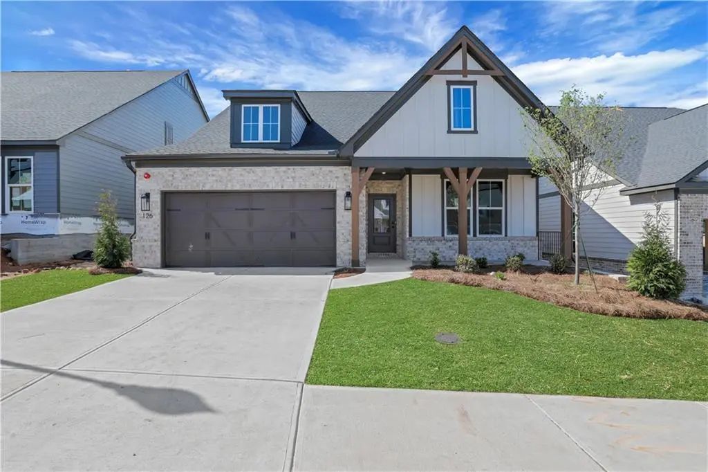 122 Willowfern Lane, Marietta