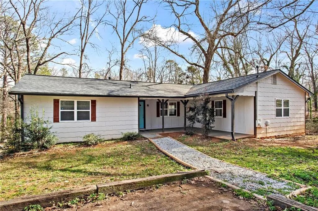2255 Hunt Road, Douglasville