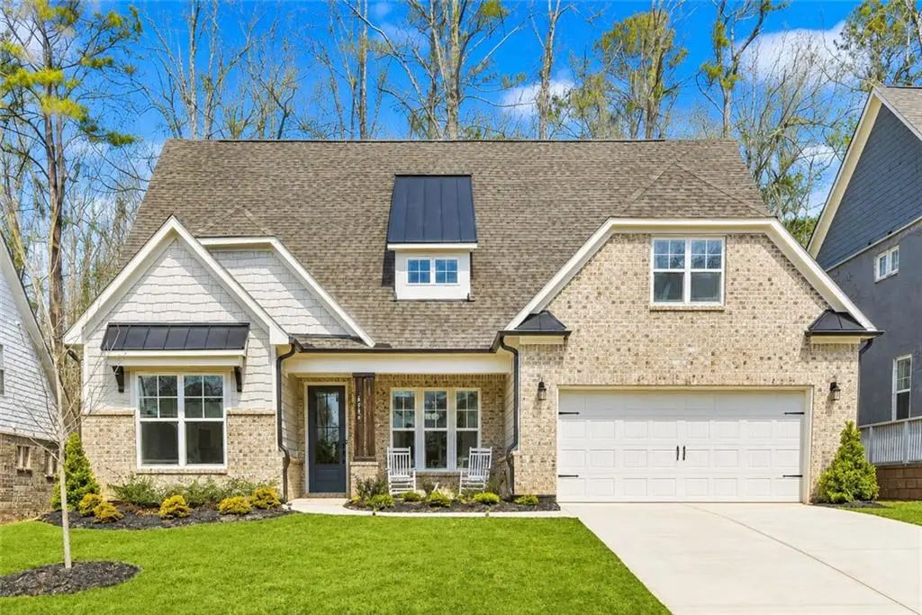6984 Manchester Drive, Flowery Branch