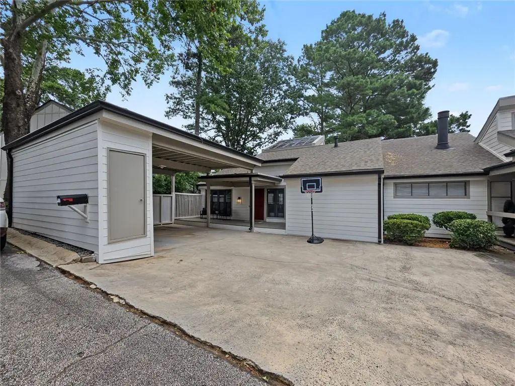 5019 Highland Club Drive, Marietta