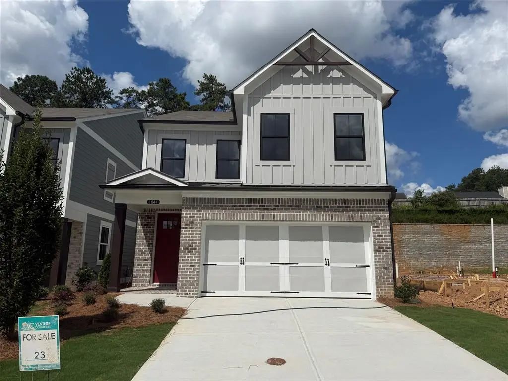 1644 Crestcreek Court, Marietta