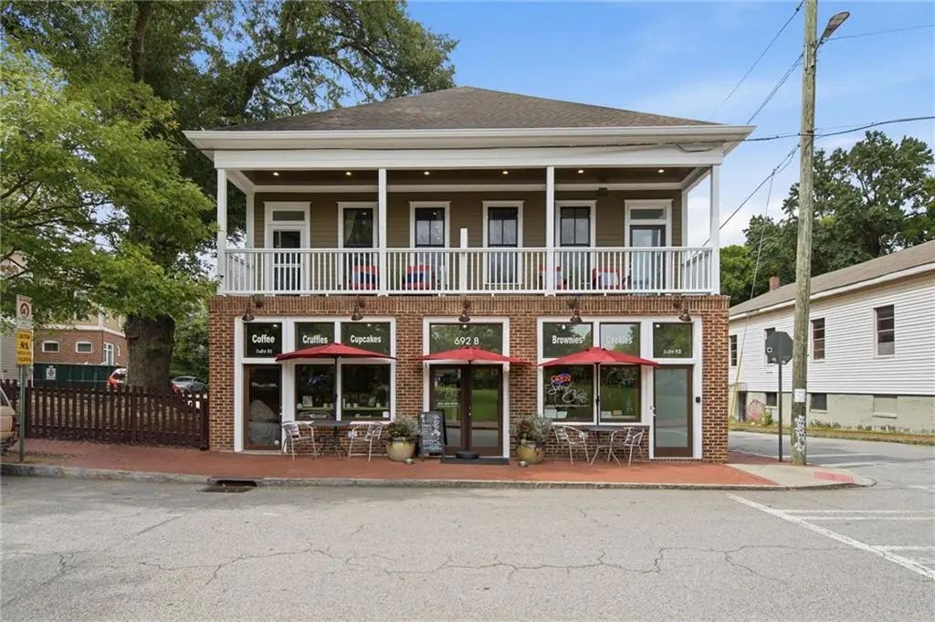 692 B Kirkwood Avenue Se, Atlanta
