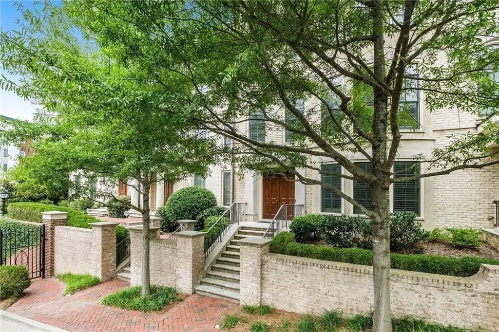 3611 E Paces Way Ne, Atlanta