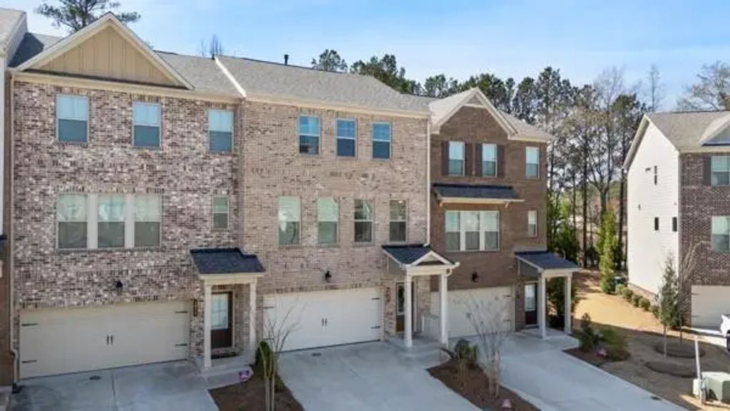 3567 Hidden Valley Circle, Lawrenceville