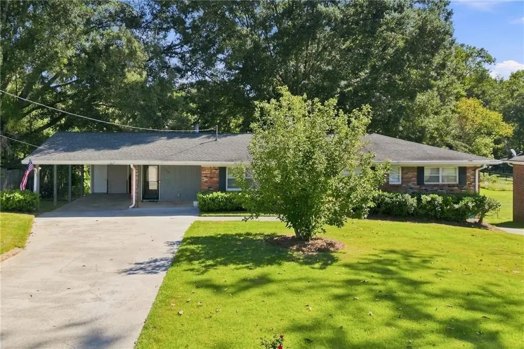 3388 Sanford Drive, Marietta