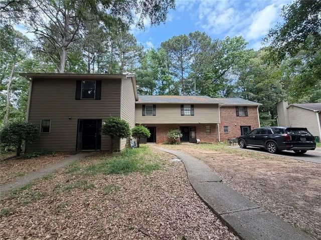 4030 Hawthorne Circle Se, Smyrna