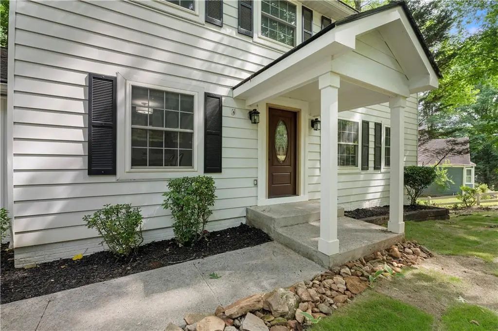 1700 Ellenwood Drive Ne, Roswell