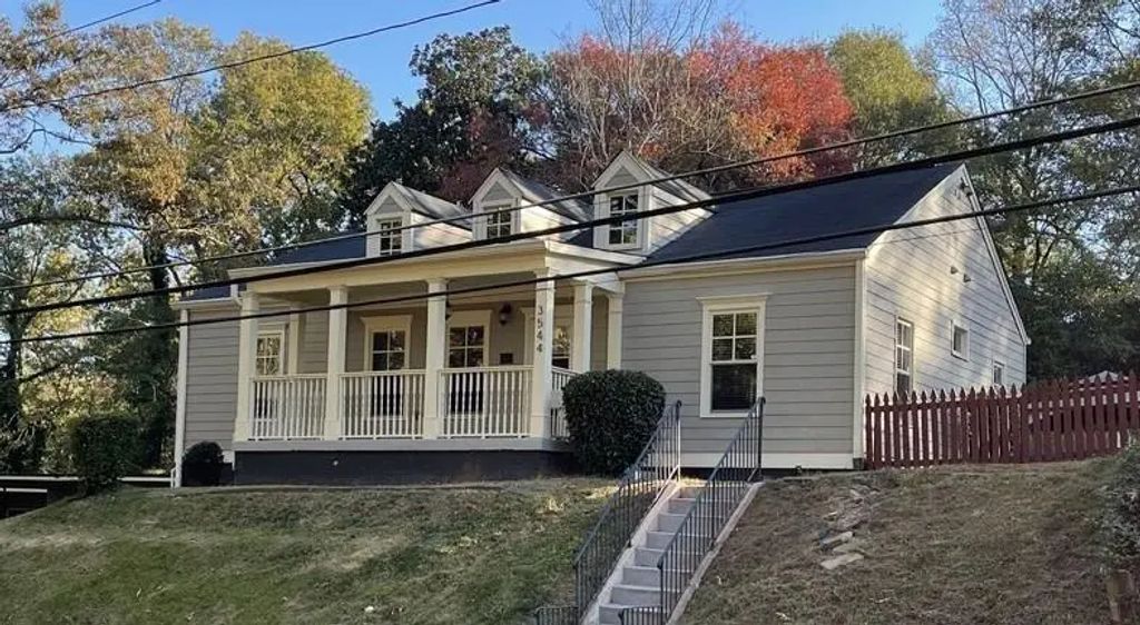3544 College Street, Atlanta