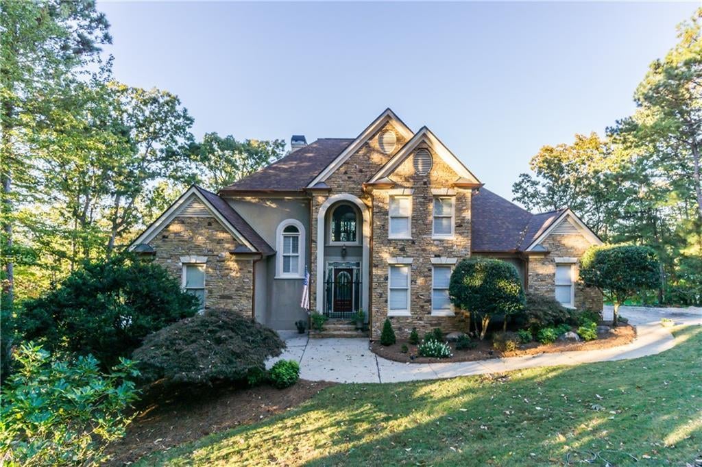 2819 Point Overlook, Gainesville