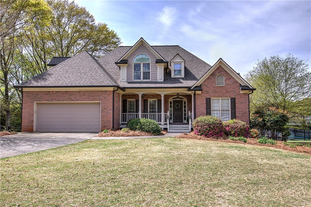 6 Devon Court, Cartersville