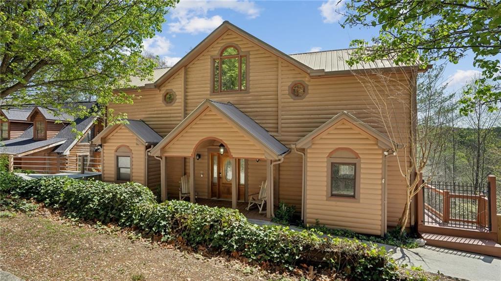 236 Rosen Strasse, Helen