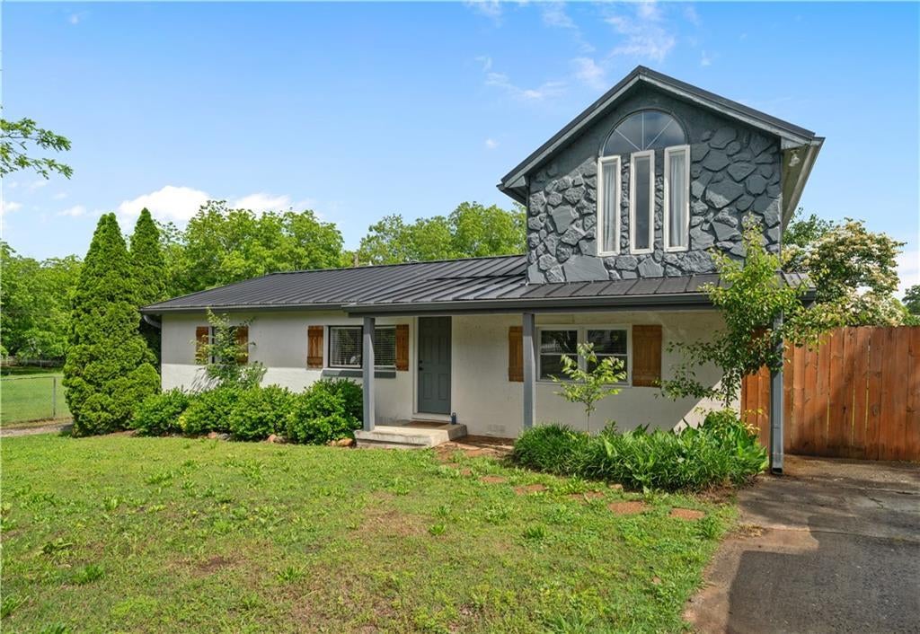 12 Franklin Drive, Cartersville