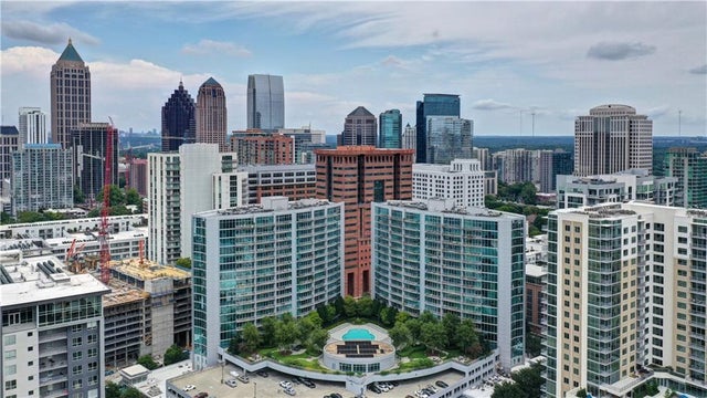Unit 1613 - 950 W Peachtree Street Nw, Atlanta