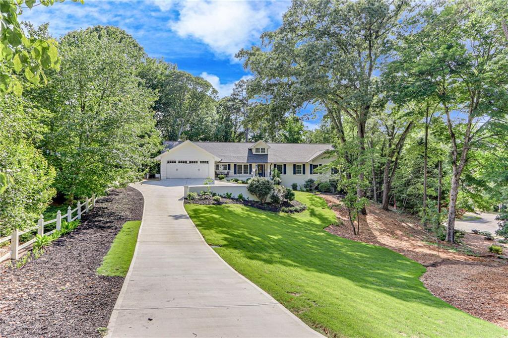 1685 Valley Road, Gainesville