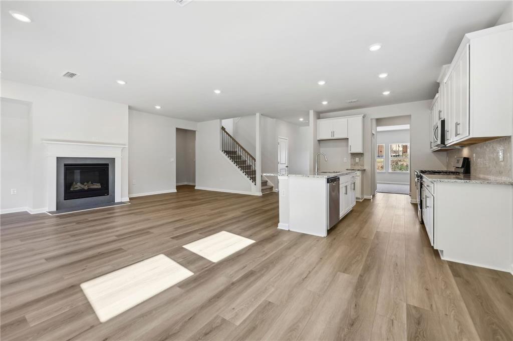 193 Soseby Lake Lane, Grayson