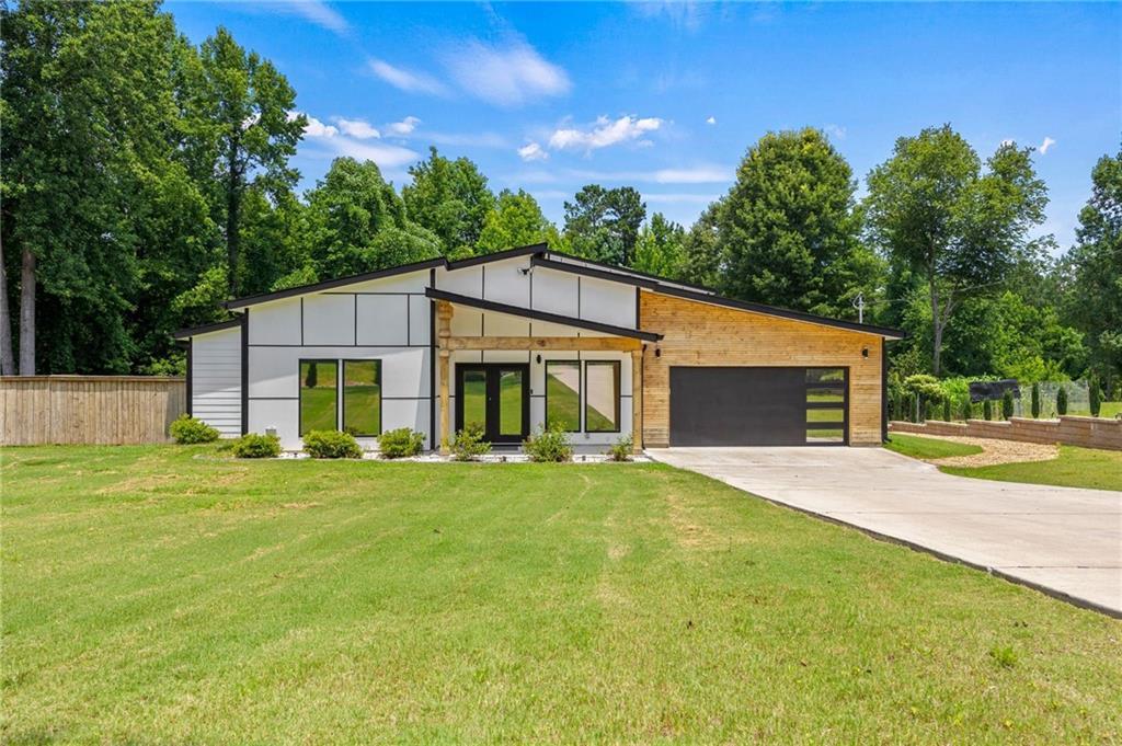 90 Mckown Road, Fayetteville