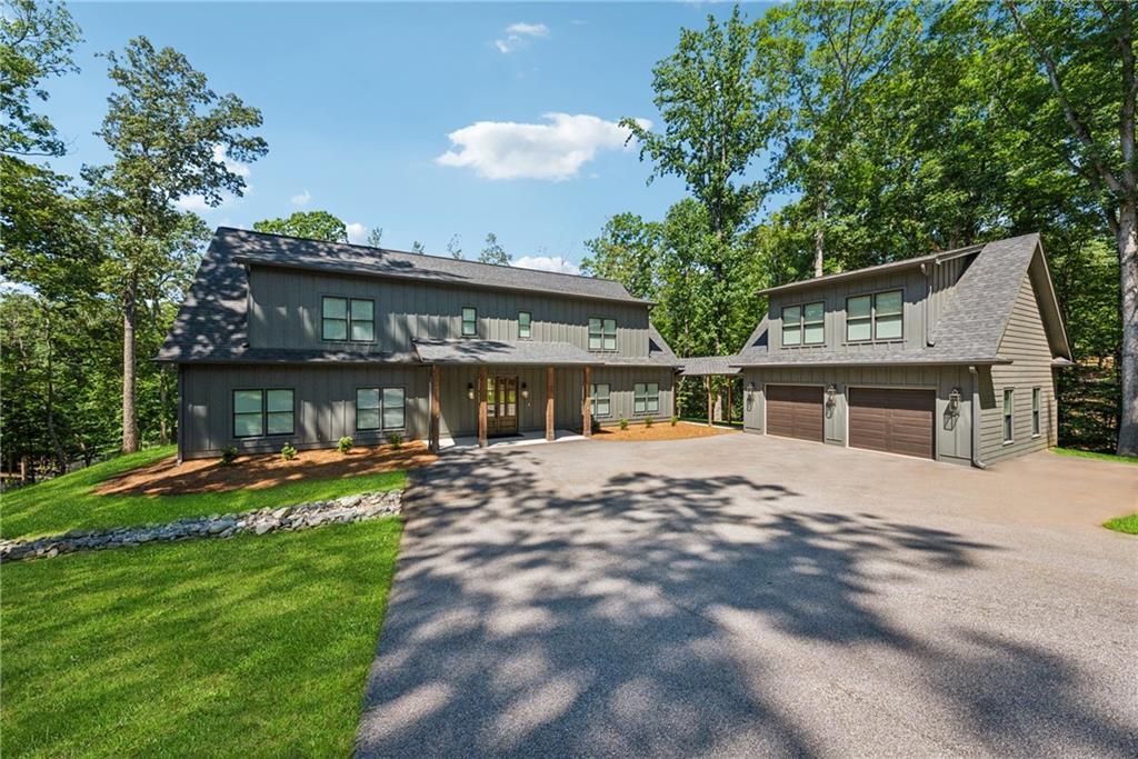 3394 Robinson Road, Gainesville