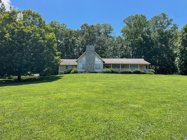 283 Coosa Way, Blairsville