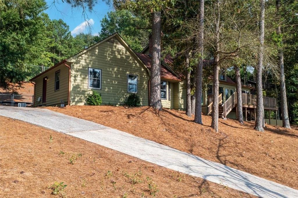 308 Etowah Drive, Cartersville