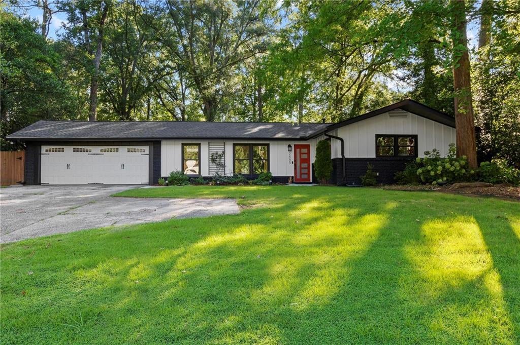 2485 Shallowford Road, Atlanta