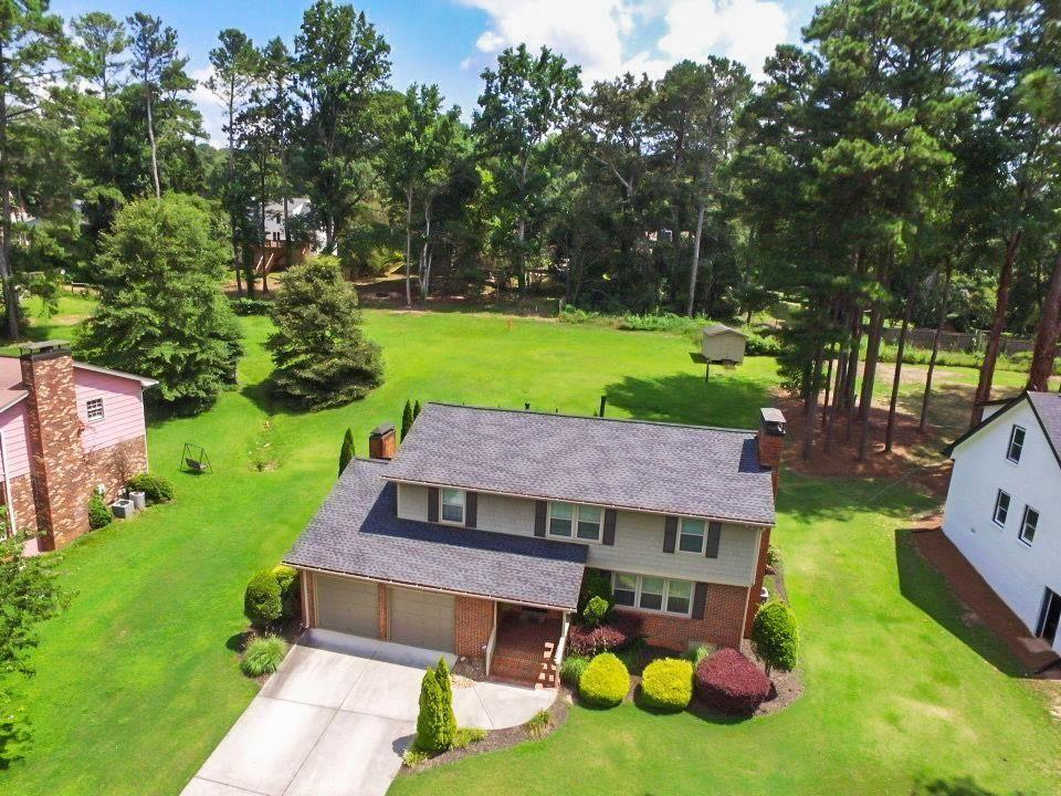 647 Shannon Green Circle Sw, Mableton