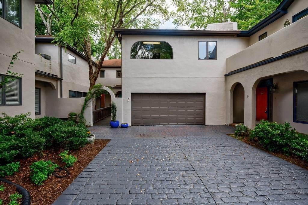 Unit - 3491 Roswell Road, Atlanta