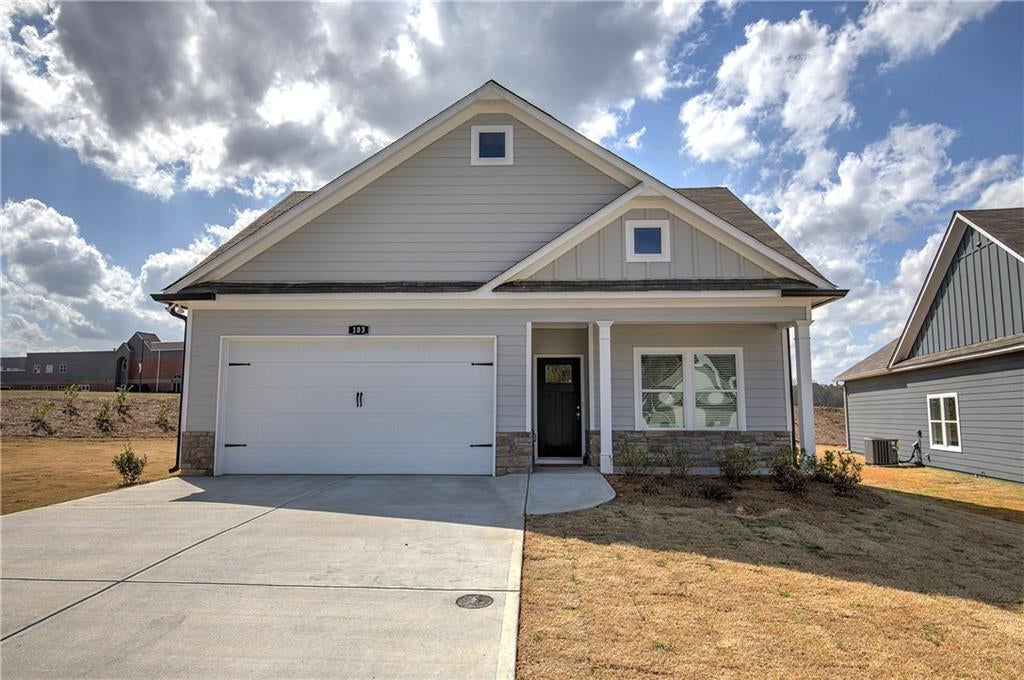 200 Daisy Court, Cartersville