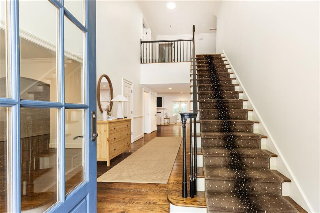 2966 Waverly Court, Atlanta